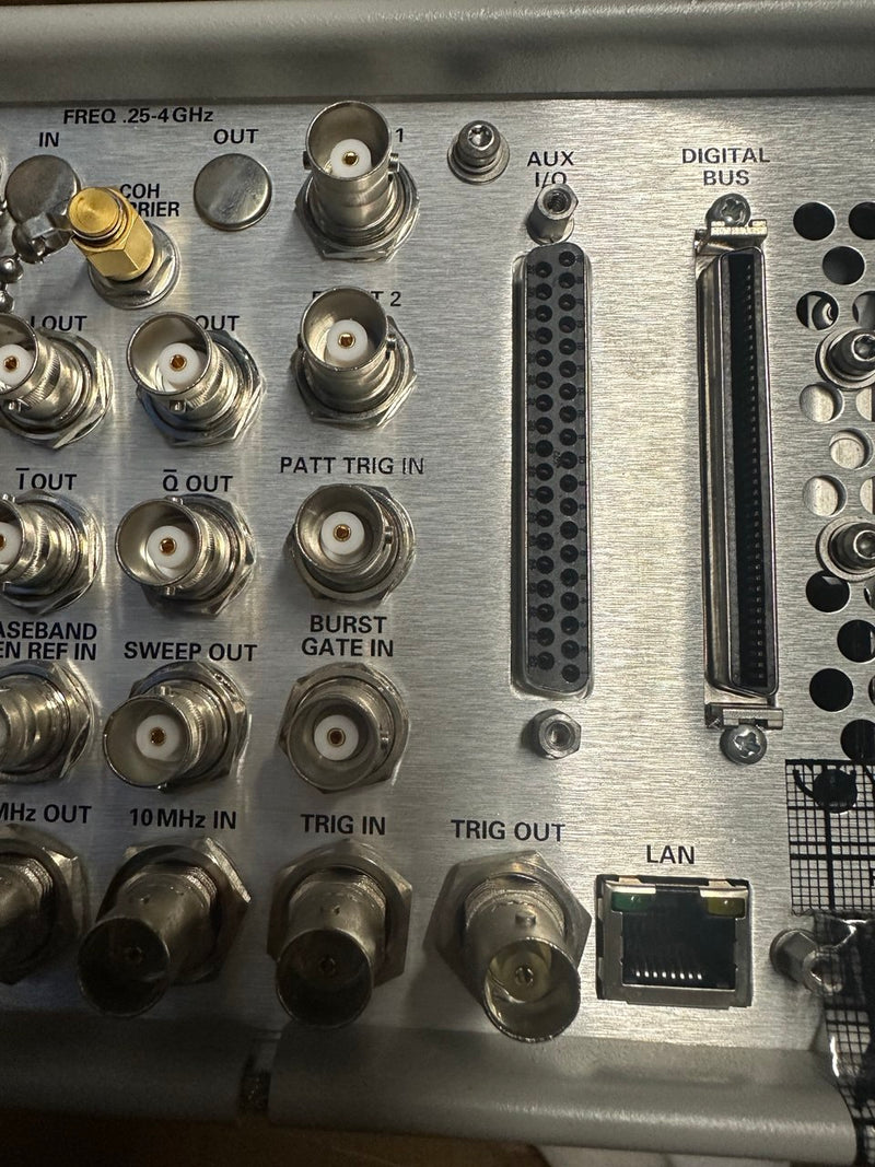 Générateur de signaux vectoriels Agilent E4438C ESG. Tests Et Mesures RF 6 Ghz  IT And Office   